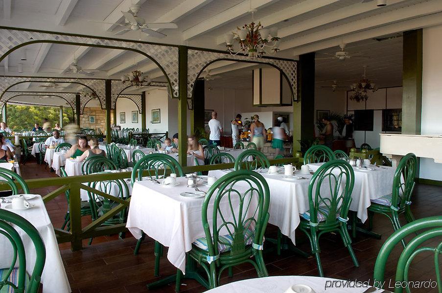 Starfish Halcyon Cove Hotel Dickenson Bay Ngoại thất bức ảnh