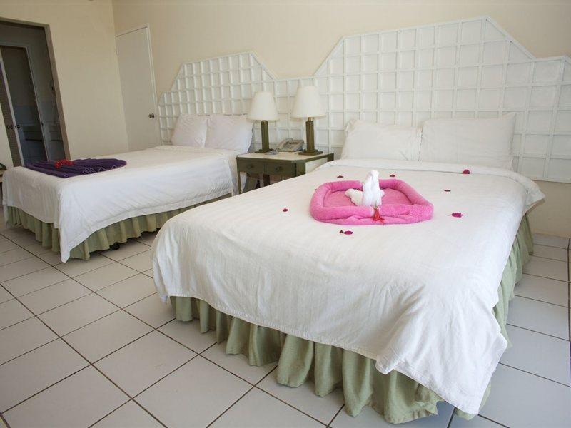 Starfish Halcyon Cove Hotel Dickenson Bay Ngoại thất bức ảnh