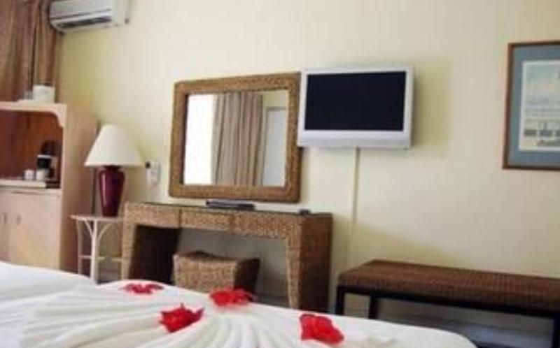 Starfish Halcyon Cove Hotel Dickenson Bay Ngoại thất bức ảnh